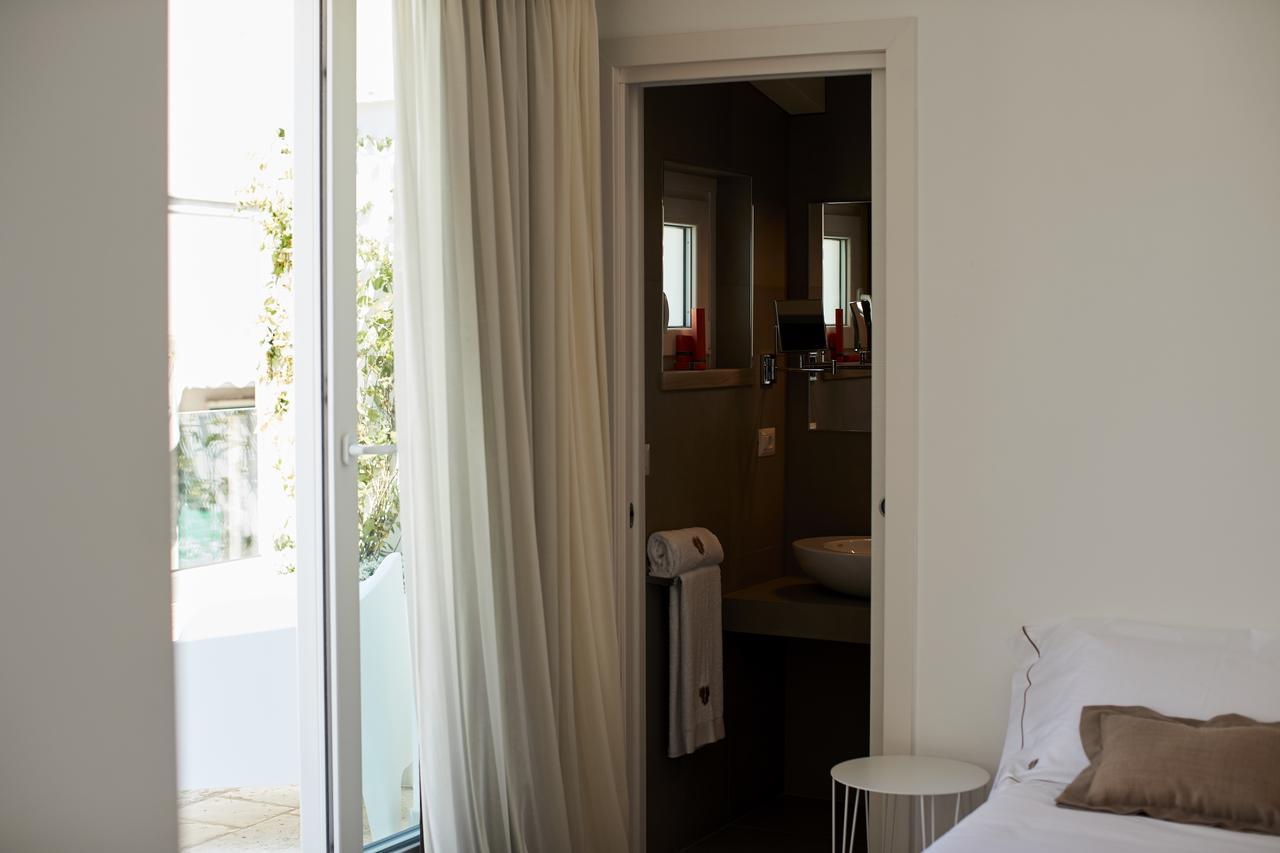 Iulius Suite & Spa Конверсано Экстерьер фото