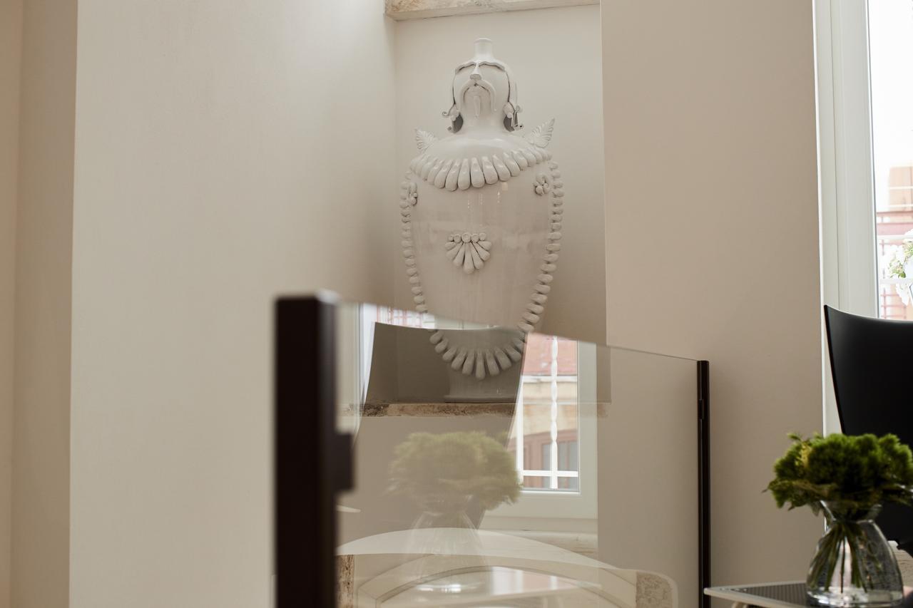 Iulius Suite & Spa Конверсано Экстерьер фото