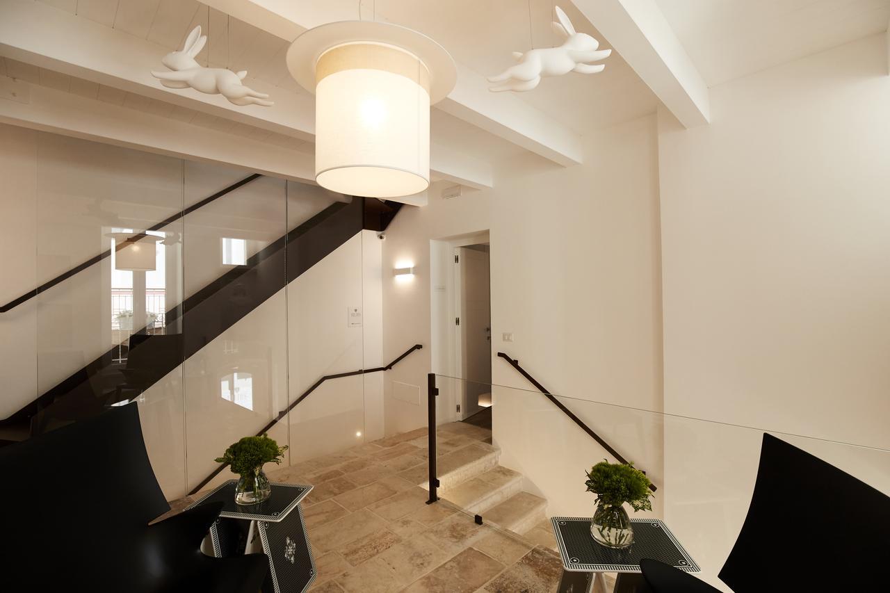 Iulius Suite & Spa Конверсано Экстерьер фото